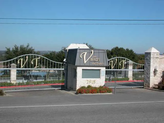 $1,995 | 2918 Ranch Road 620, Unit 172, Austin, TX 78734