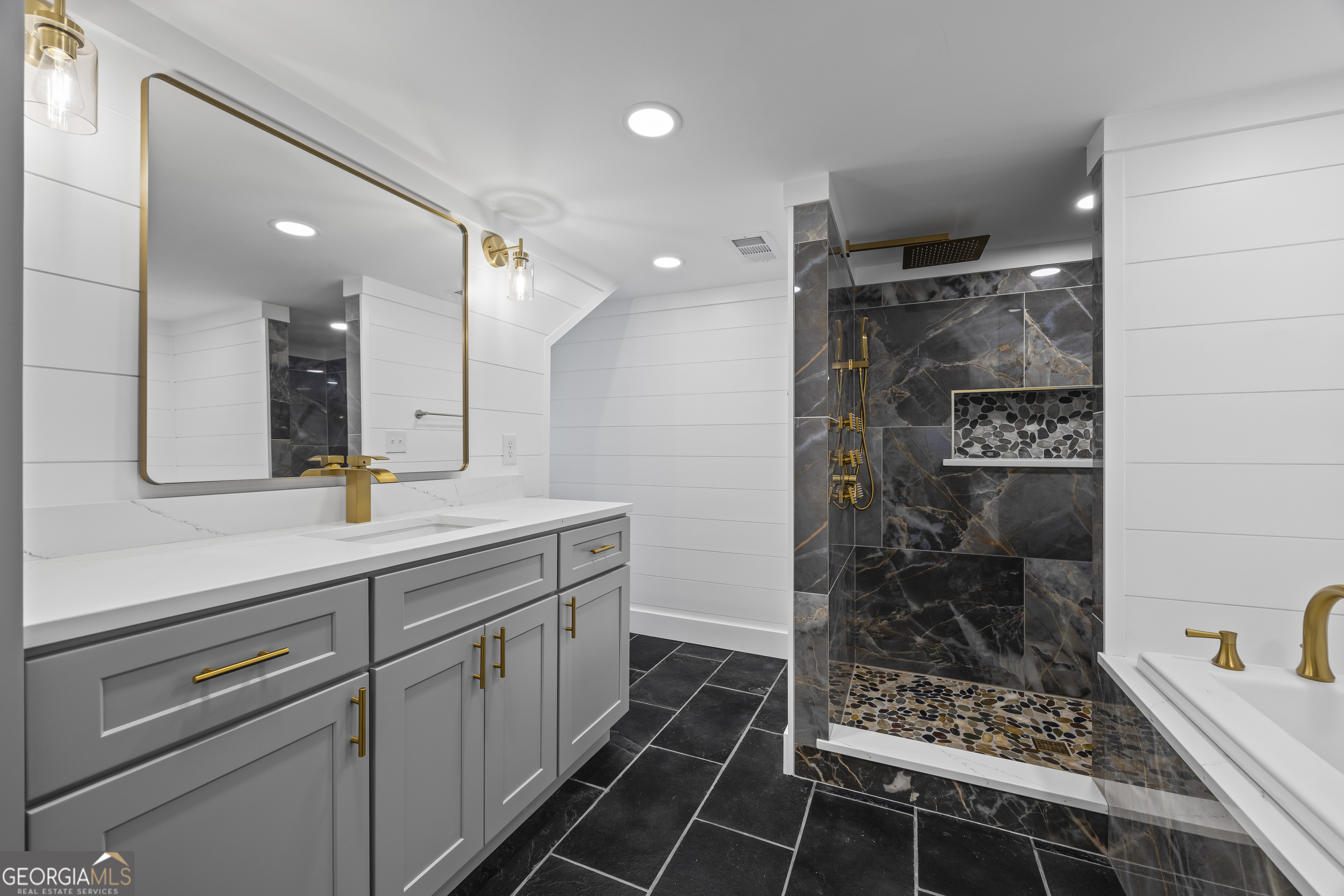 149 Foxtail Drive Hartwell, GA 30643 - Photo 11 of 32