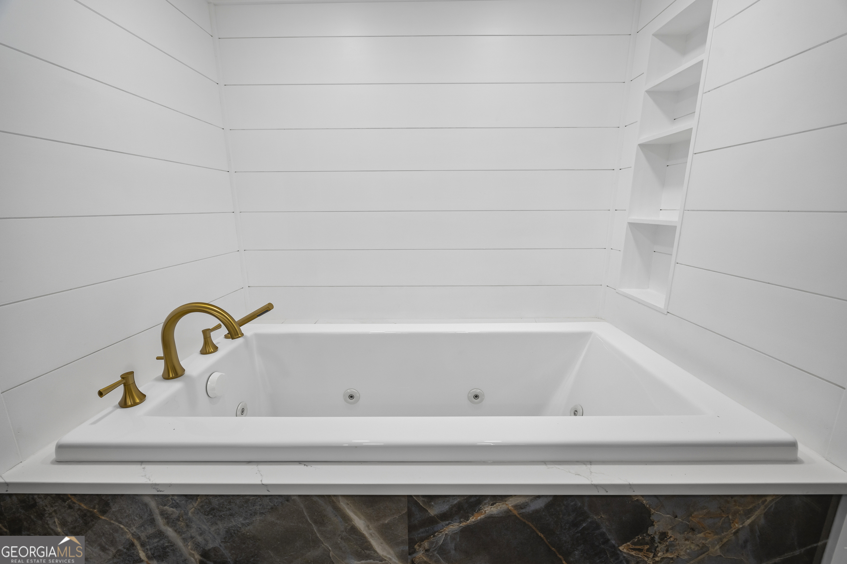 149 Foxtail Drive Hartwell, GA 30643 - Photo 13 of 32