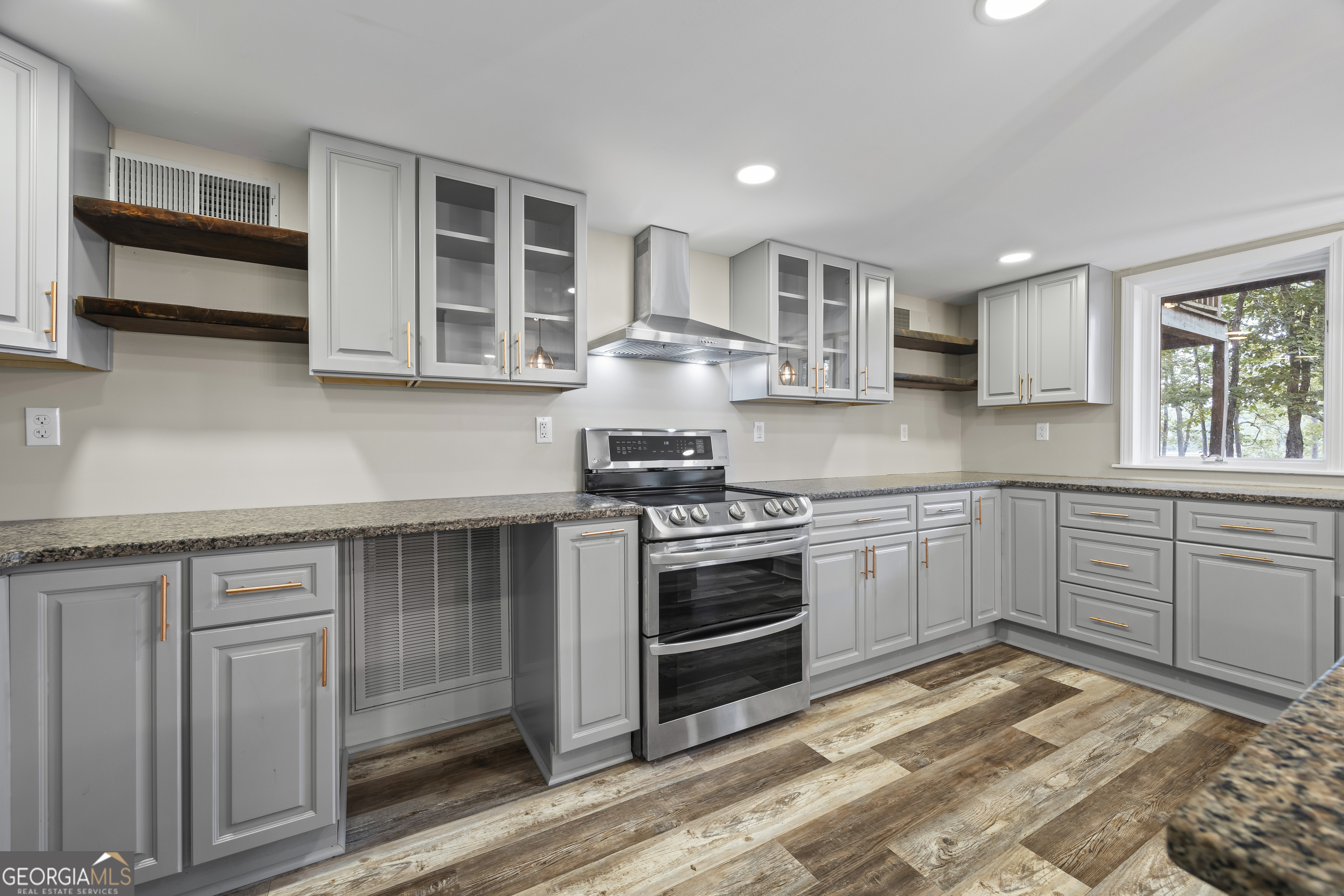 149 Foxtail Drive Hartwell, GA 30643 - Photo 7 of 32