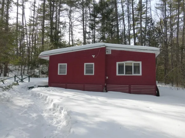 $240,000 | 9 Roberts Lane, Porter, ME 04068