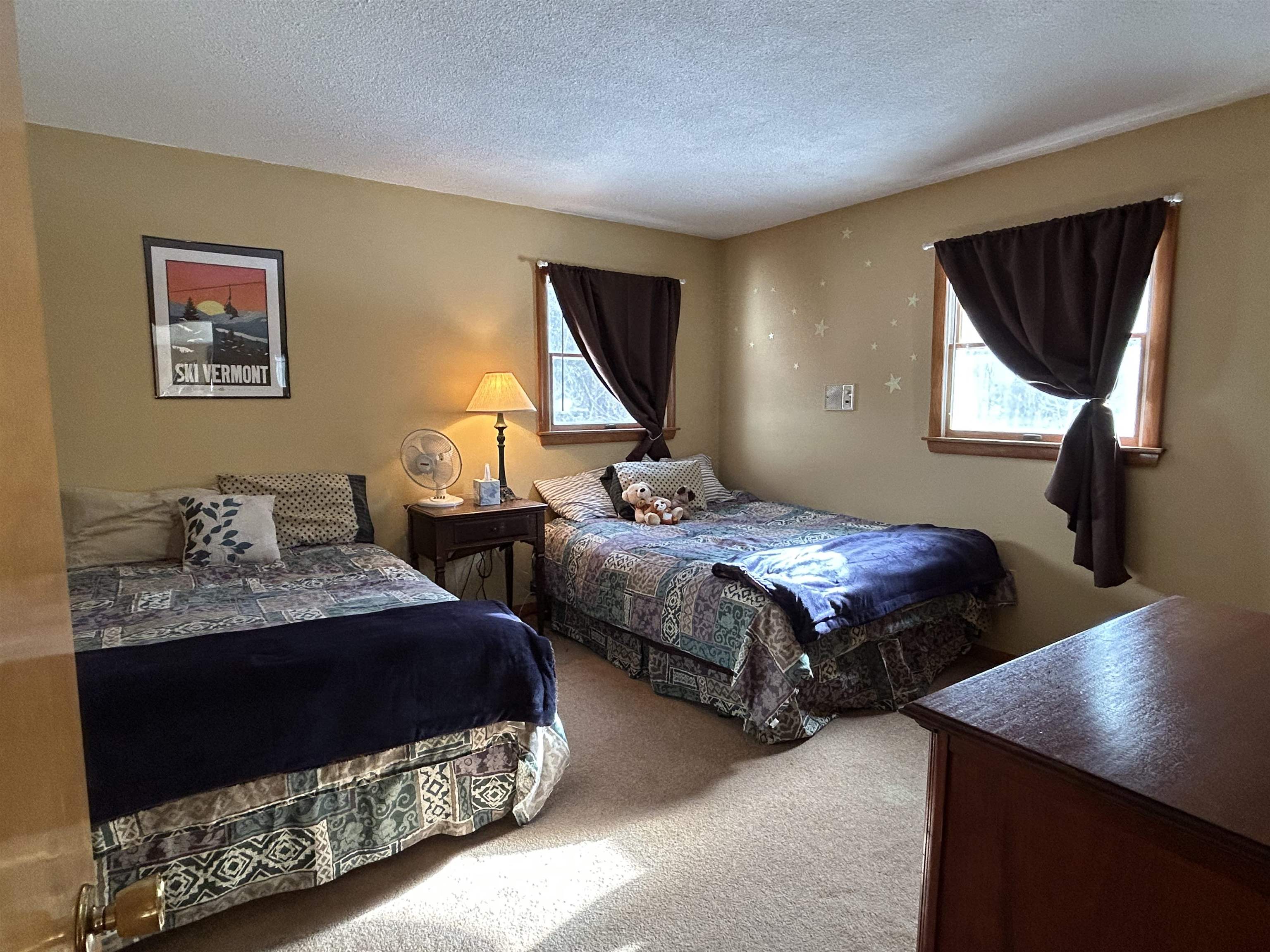 147 Davis Road Plymouth, VT 05149 - Photo 13 of 32