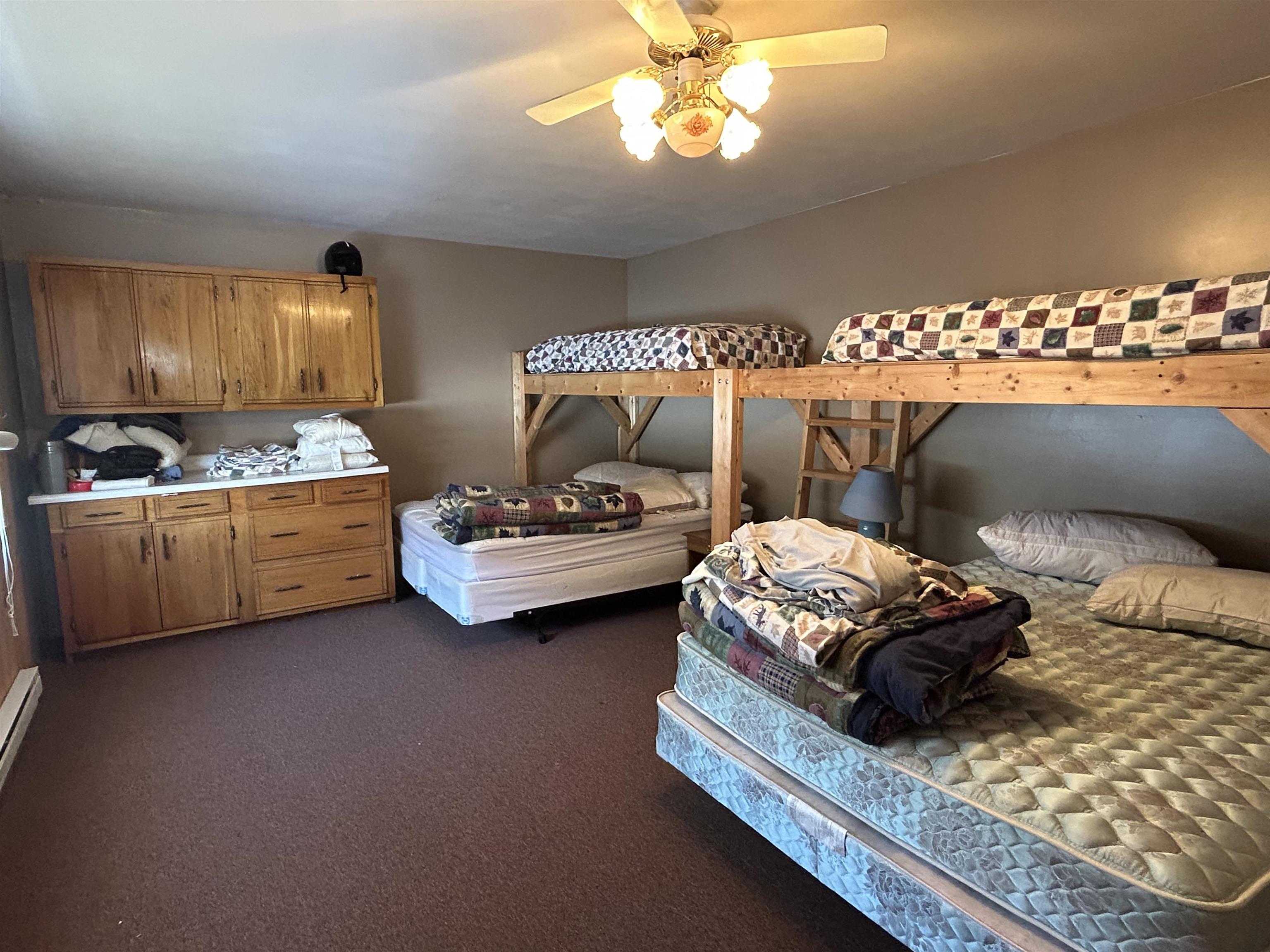 147 Davis Road Plymouth, VT 05149 - Photo 16 of 32