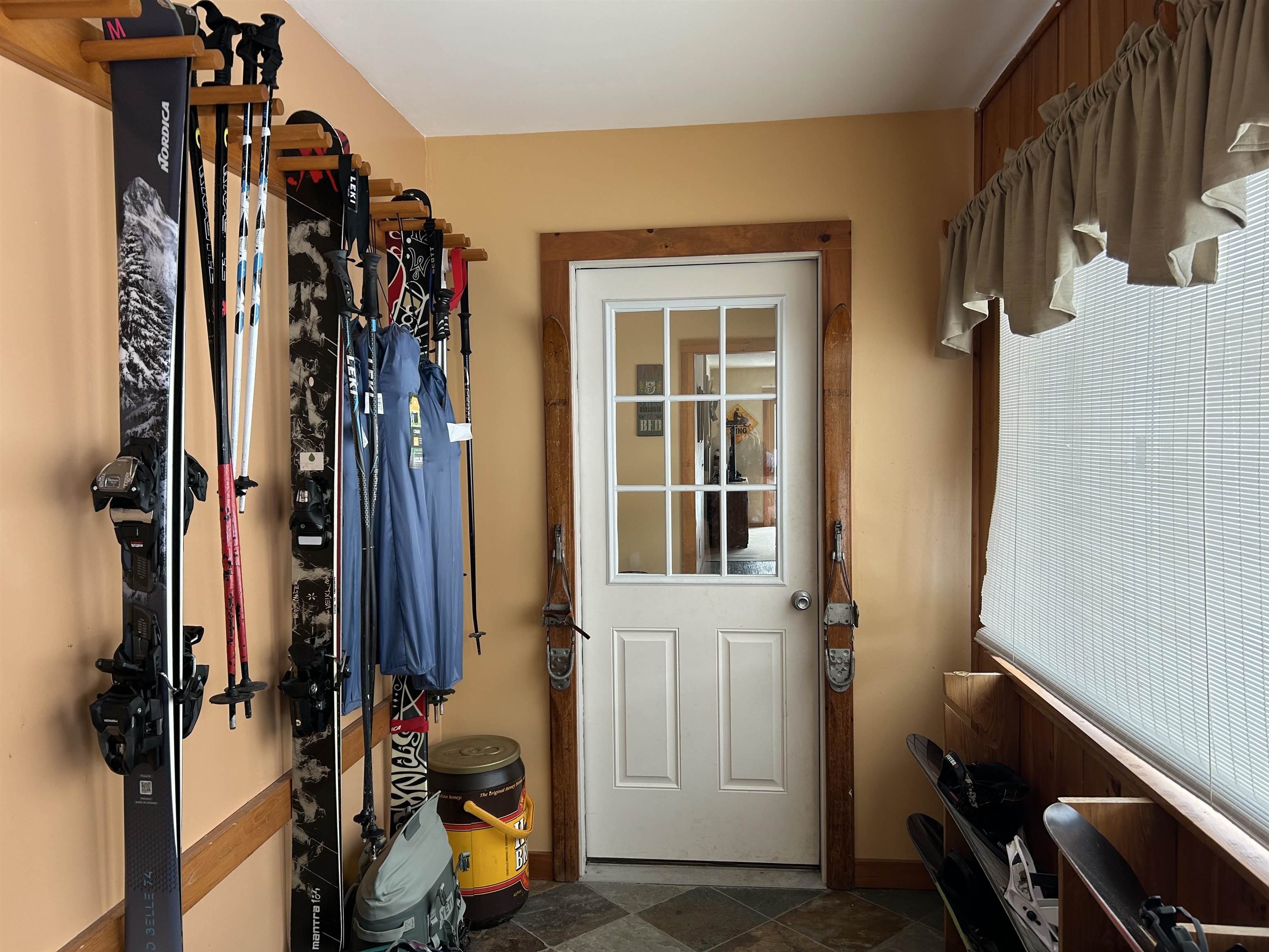 147 Davis Road Plymouth, VT 05149 - Photo 19 of 32