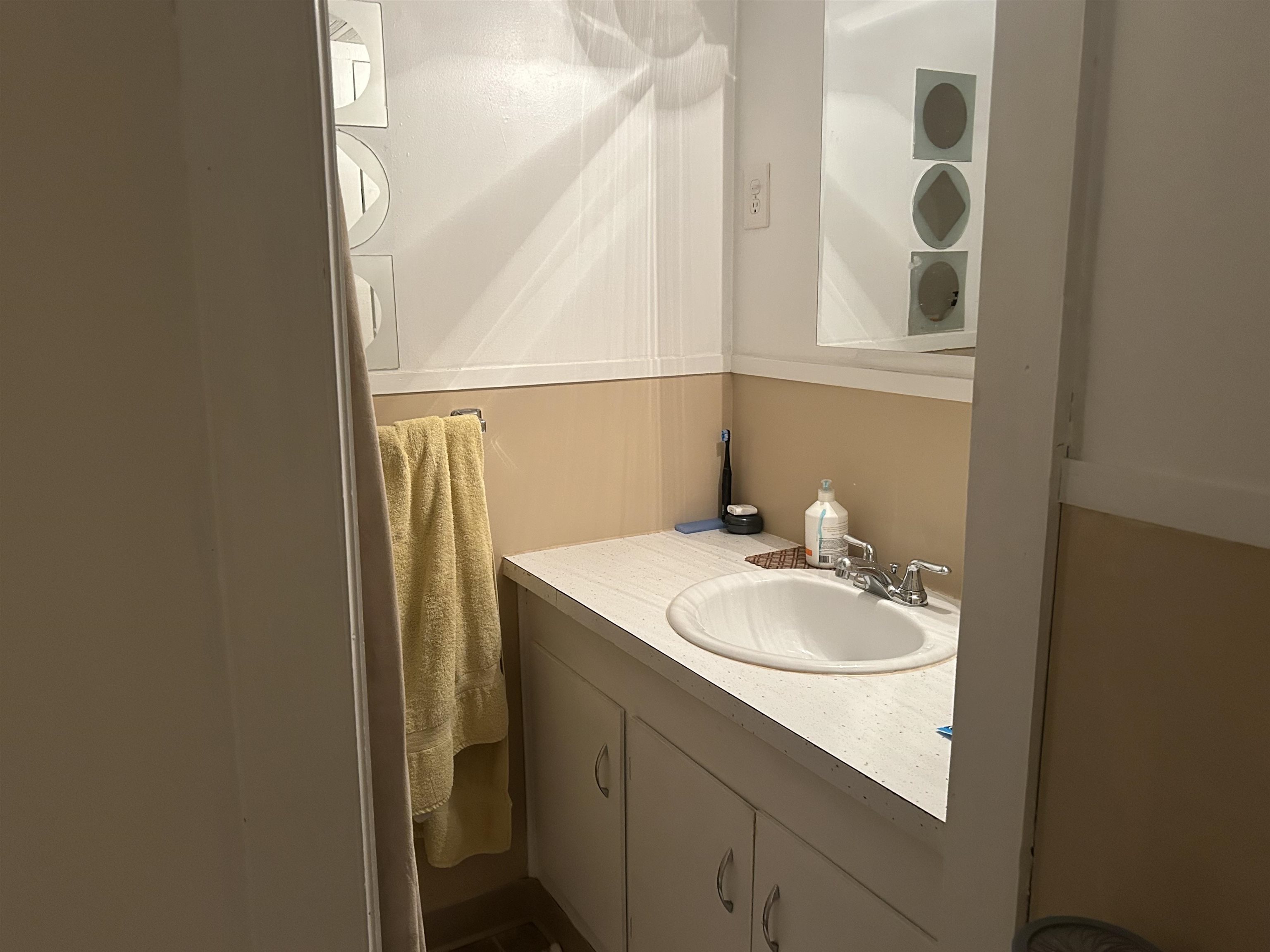 147 Davis Road Plymouth, VT 05149 - Photo 25 of 32