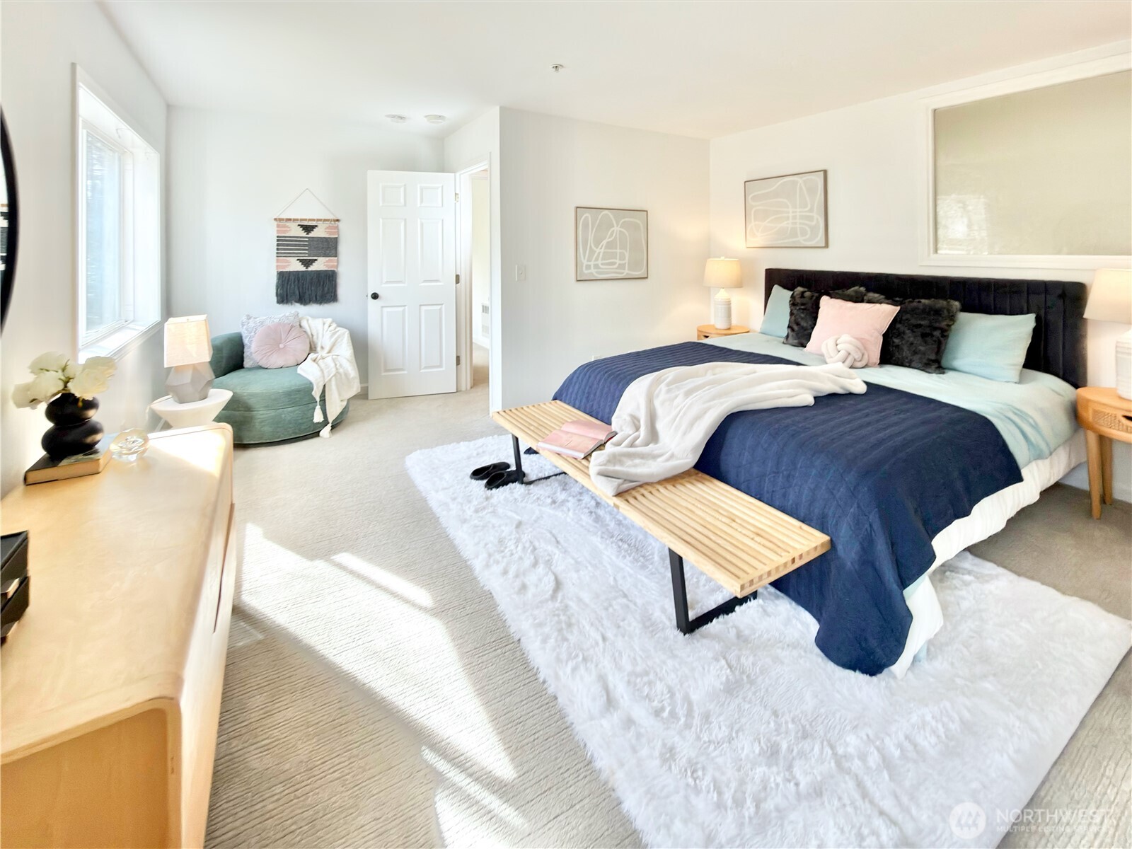 210 10th Street, Unit 4 Kirkland, WA 98033 - Photo 22 of 40