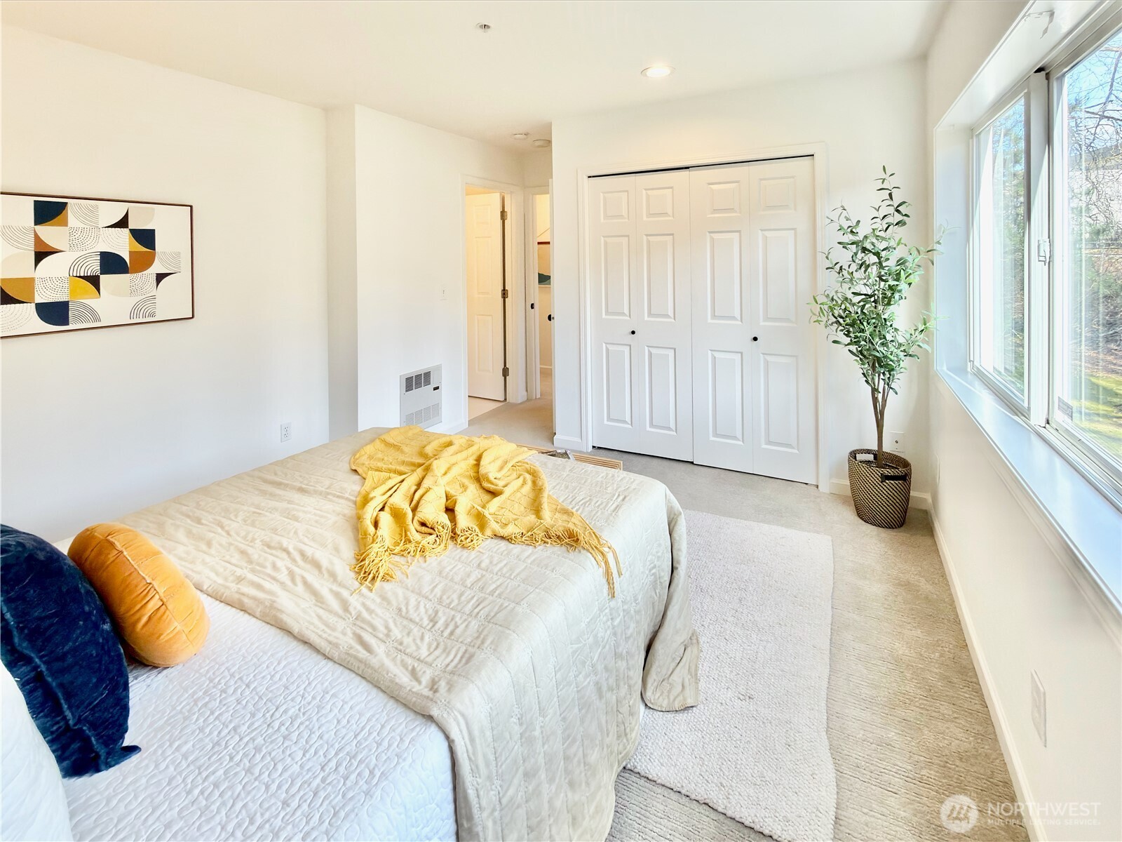 210 10th Street, Unit 4 Kirkland, WA 98033 - Photo 30 of 40