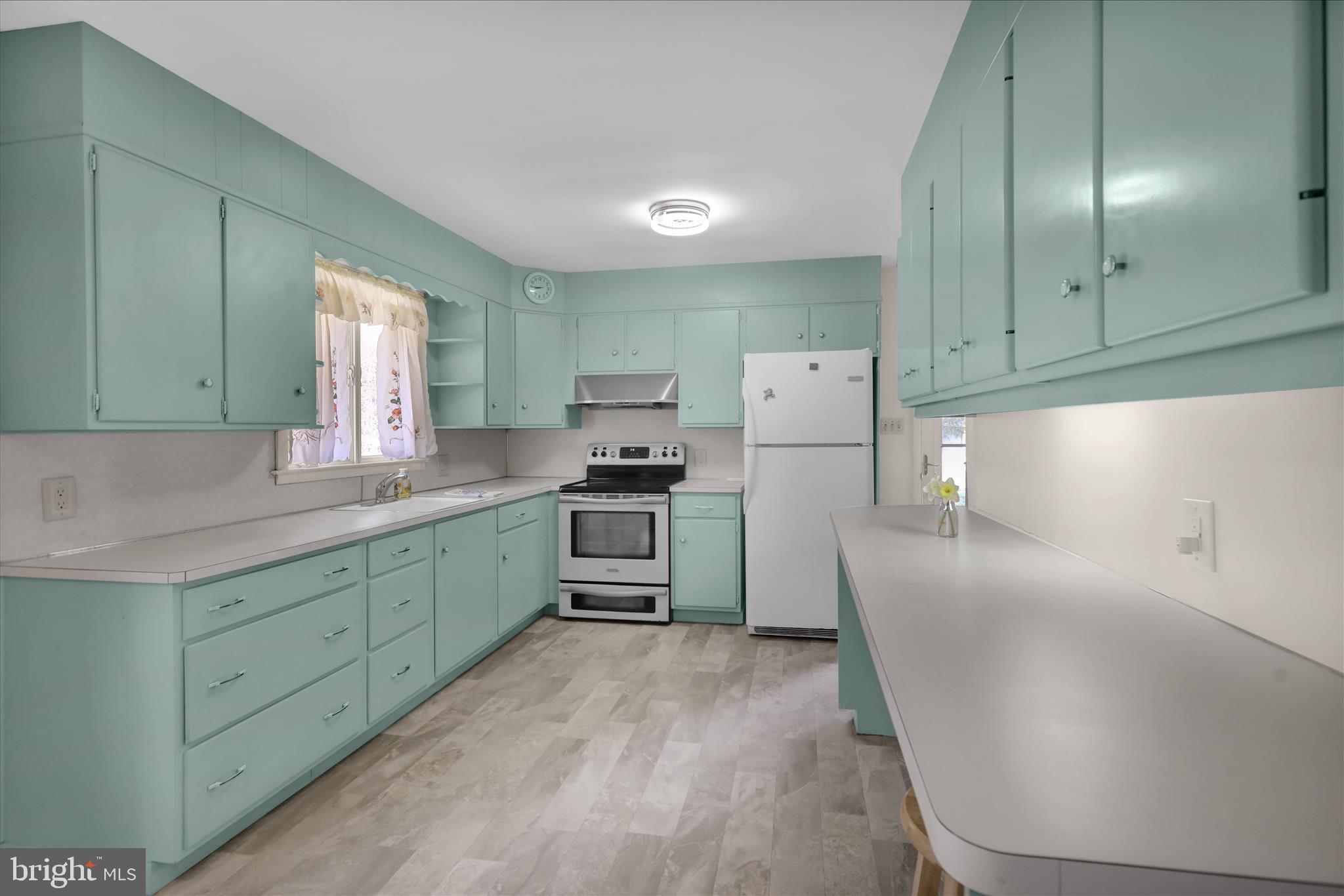 1763 Ramich Road Temple, PA 19560 - Photo 9 of 30 360_0096