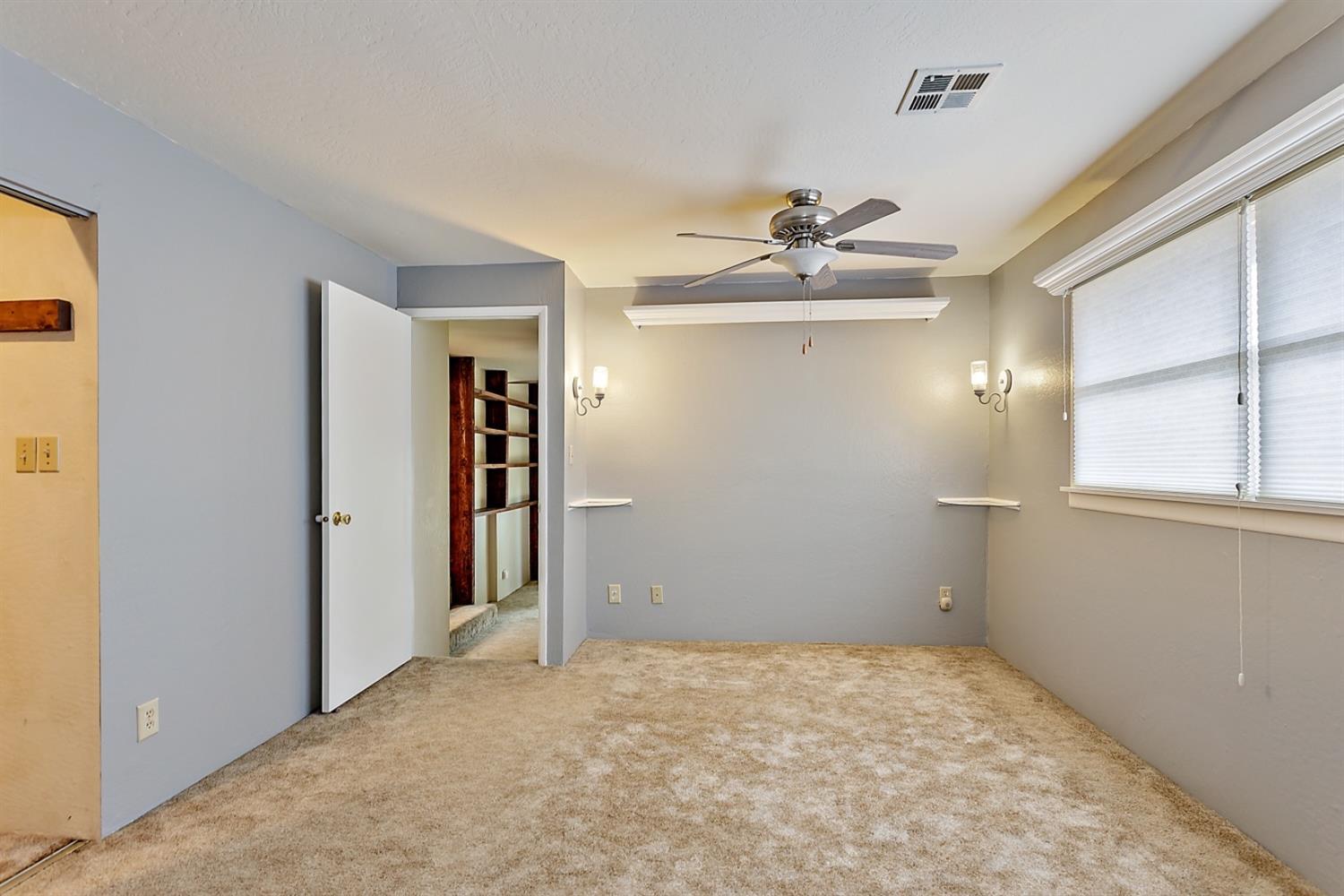 2390 Scoville Road Grants Pass, OR 97526 - Photo 15 of 29 Additional Photo