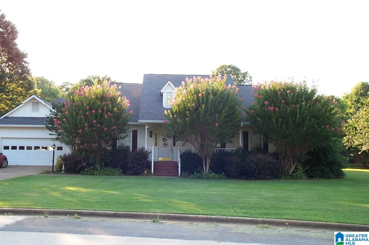 1910 Pleasant Ridge Circle Sylacauga, AL 35150 - Photo 2 of 42