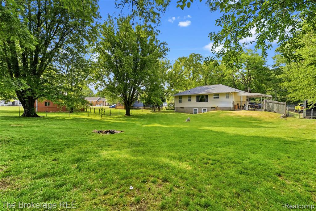 6509 Silver Lake Road Linden, MI 48451 - Photo 40 of 43
