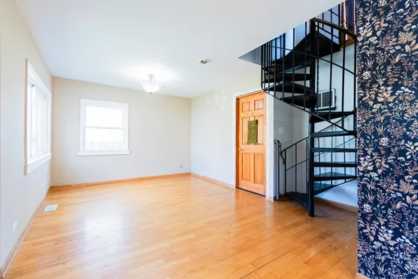 $260,000 | 5321 Cleveland Drive, McHenry, IL 60050