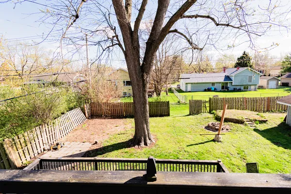 $260,000 | 5321 Cleveland Drive, McHenry, IL 60050