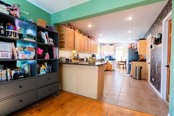 $260,000 | 5321 Cleveland Drive, McHenry, IL 60050