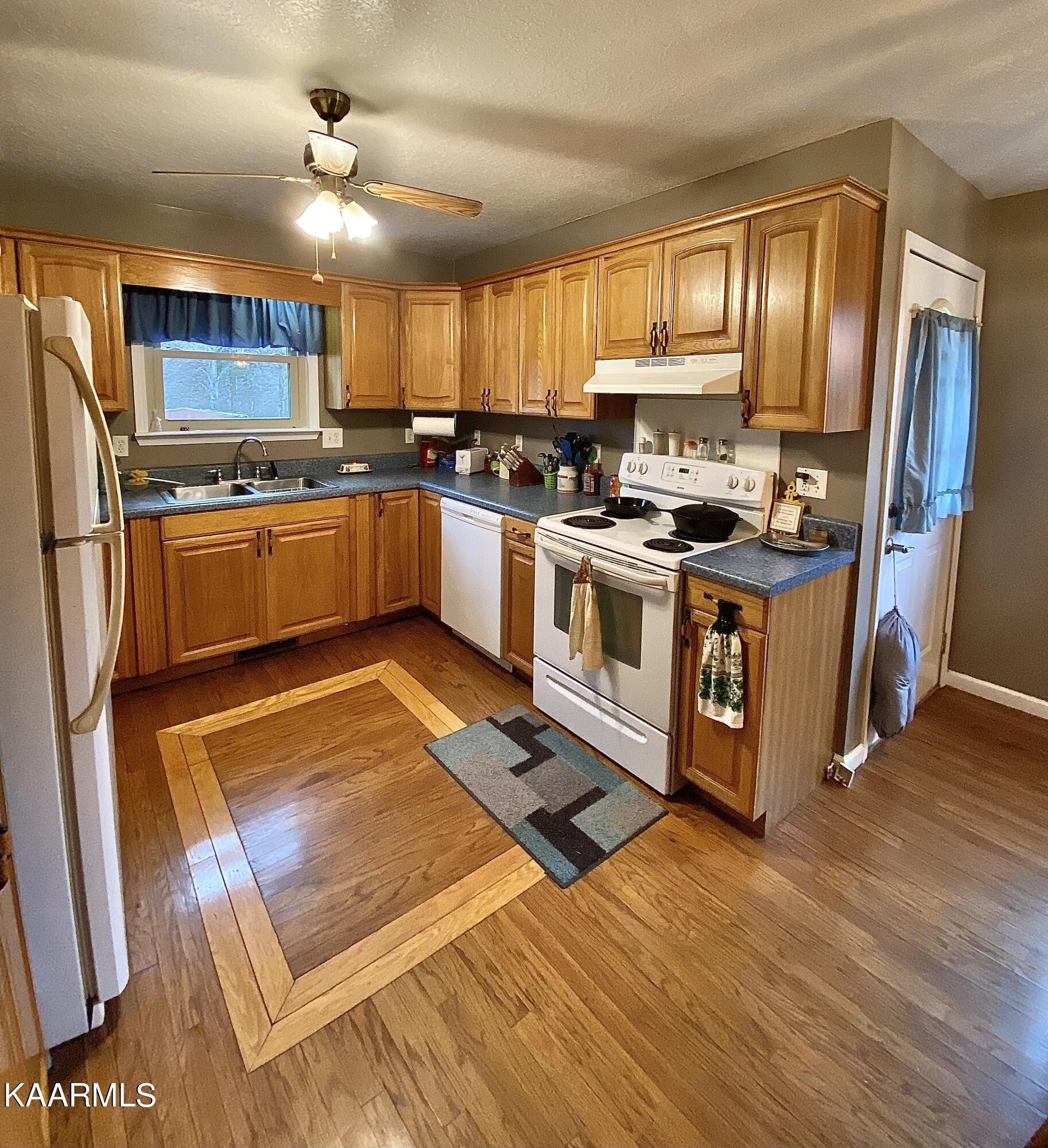 158 Craig Road Monterey, TN 38574 - Photo 19 of 28 Gallery Image 19