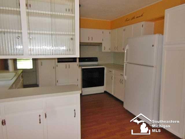 1719 Smith Road Temperance, MI 48182 - Photo 14 of 18 Gallery Image 14