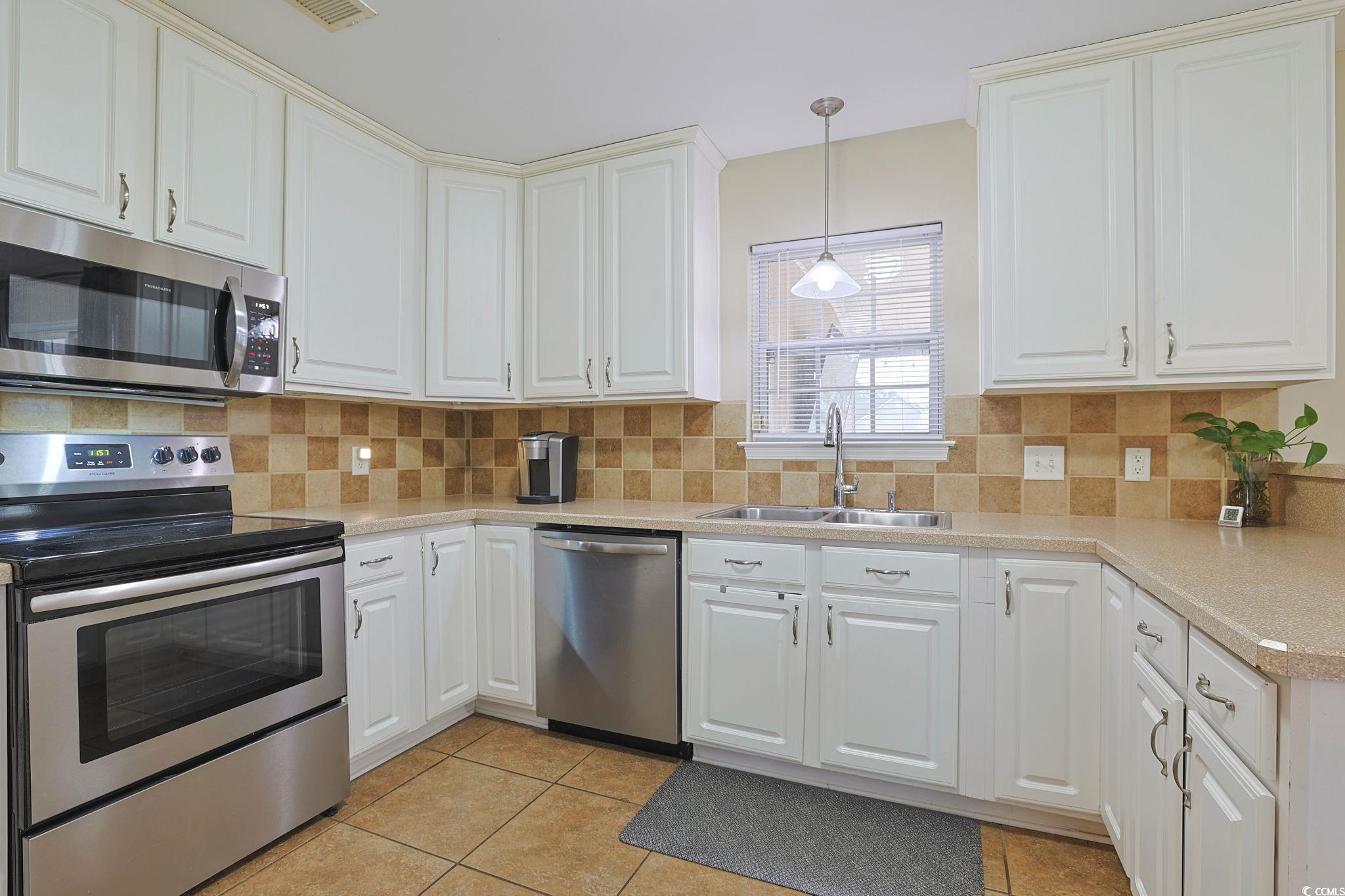 242 Cold Water Circle Myrtle Beach, SC 29588 - Photo 10 of 34