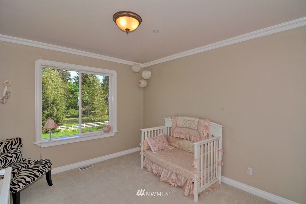 802 232nd Street Southeast Bothell, WA 98021 - Photo 15 of 21