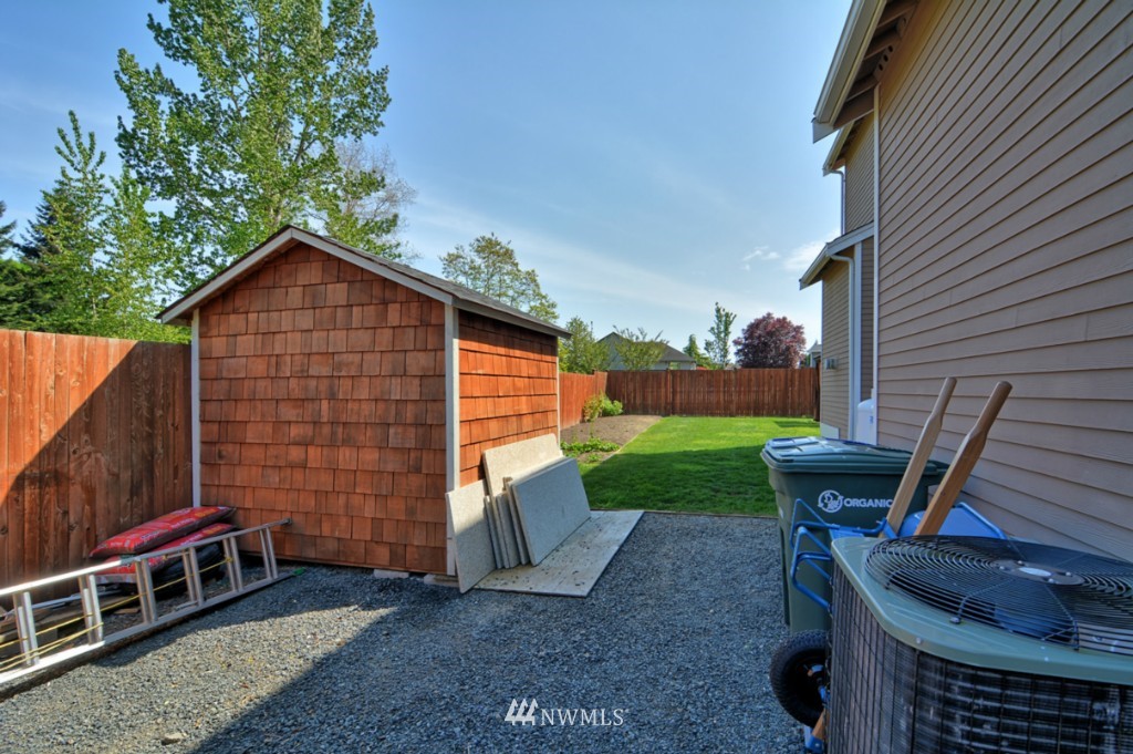 802 232nd Street Southeast Bothell, WA 98021 - Photo 18 of 21