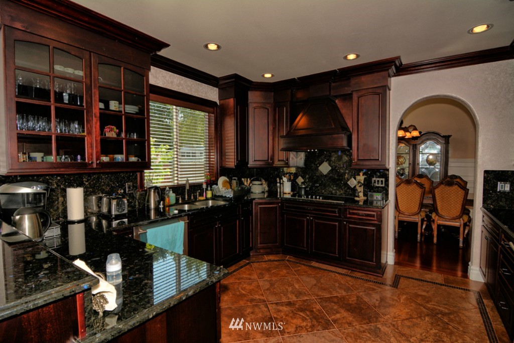 802 232nd Street Southeast Bothell, WA 98021 - Photo 7 of 21