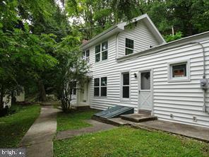 1038 Friedensburg Road Reading, PA 19606 - Photo 3 of 20 Gallery Image 3
