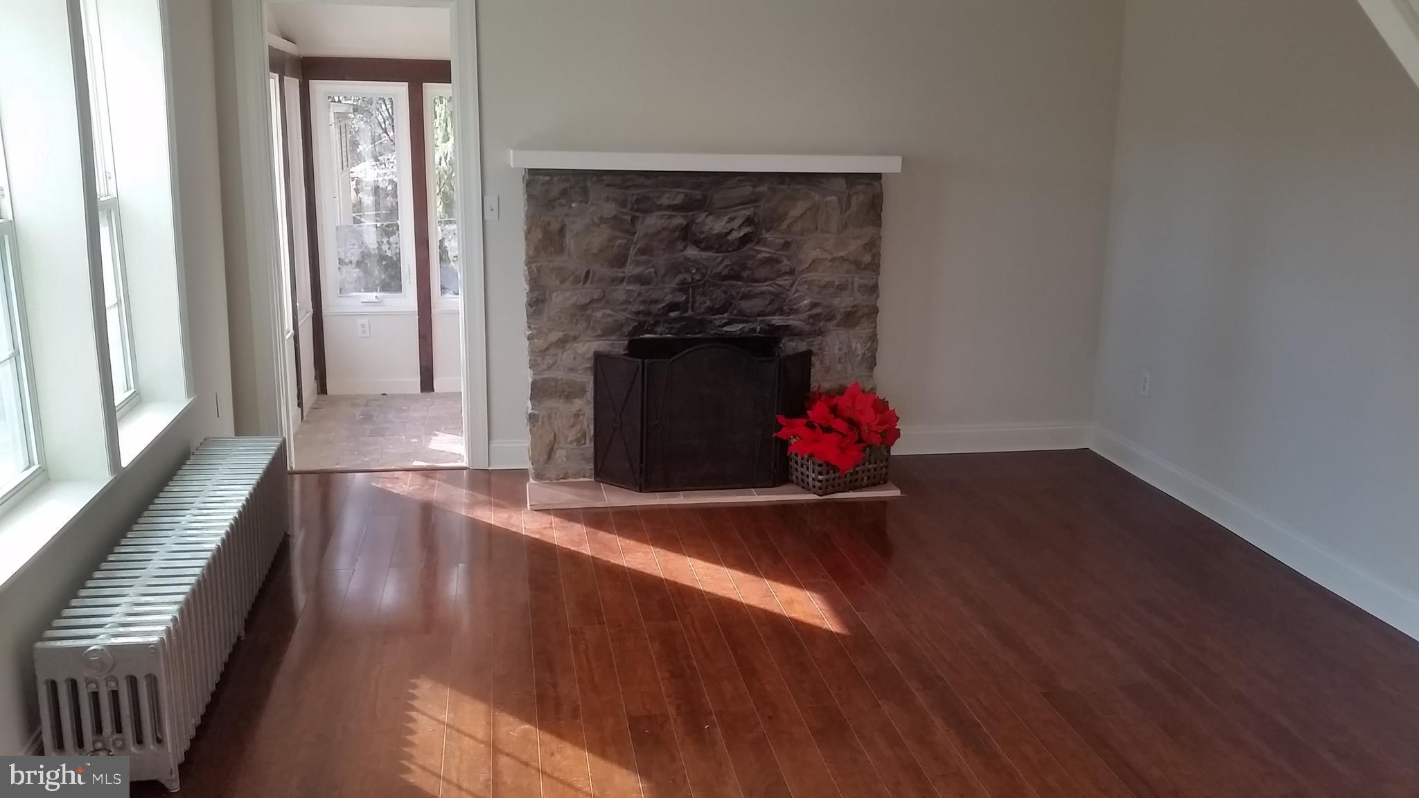 1038 Friedensburg Road Reading, PA 19606 - Photo 4 of 20 Gallery Image 4