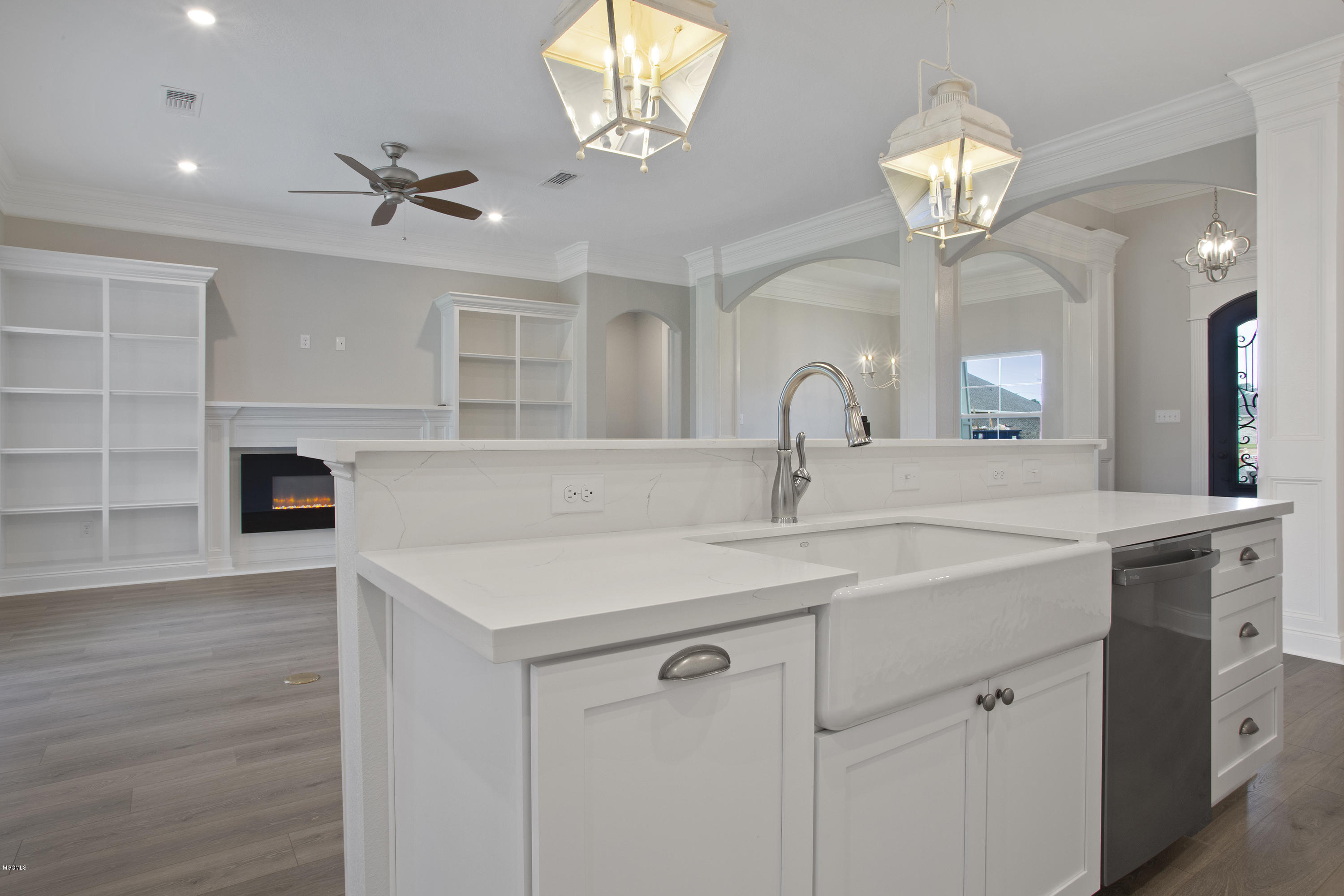 2977 Rue Dominique Biloxi, MS 39532 - Photo 11 of 30 013