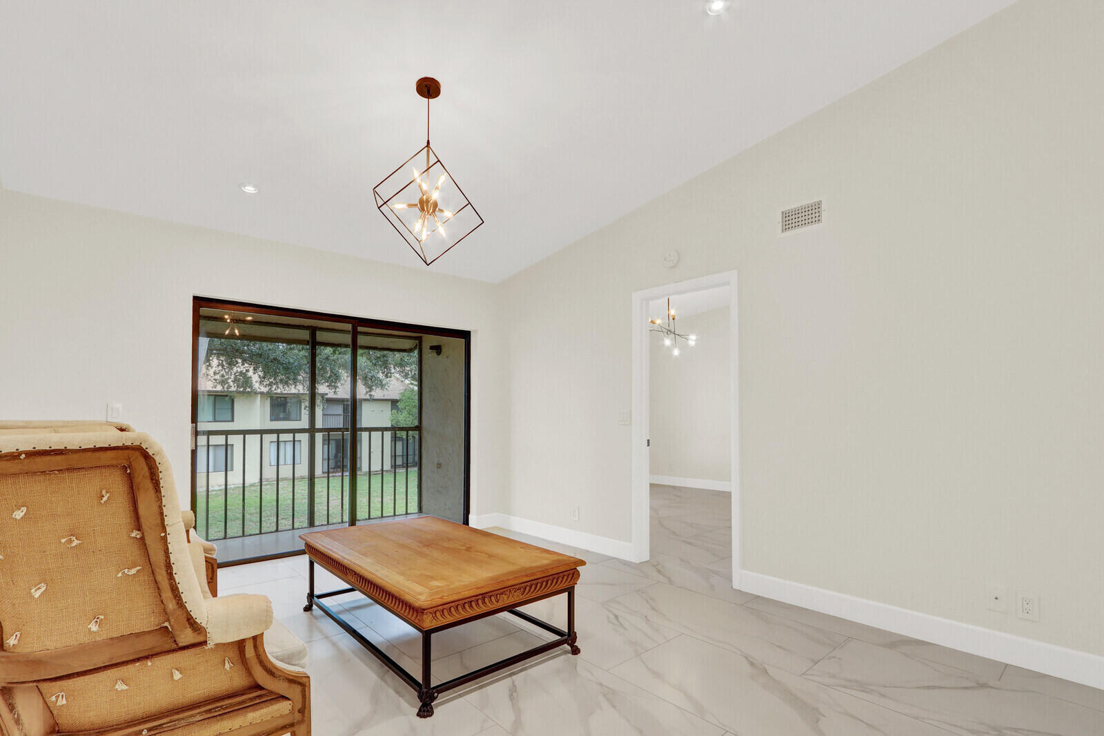 21938 Remsen Terrace, Unit 203 Boca Raton, FL 33433 - Photo 3 of 29 Living Room