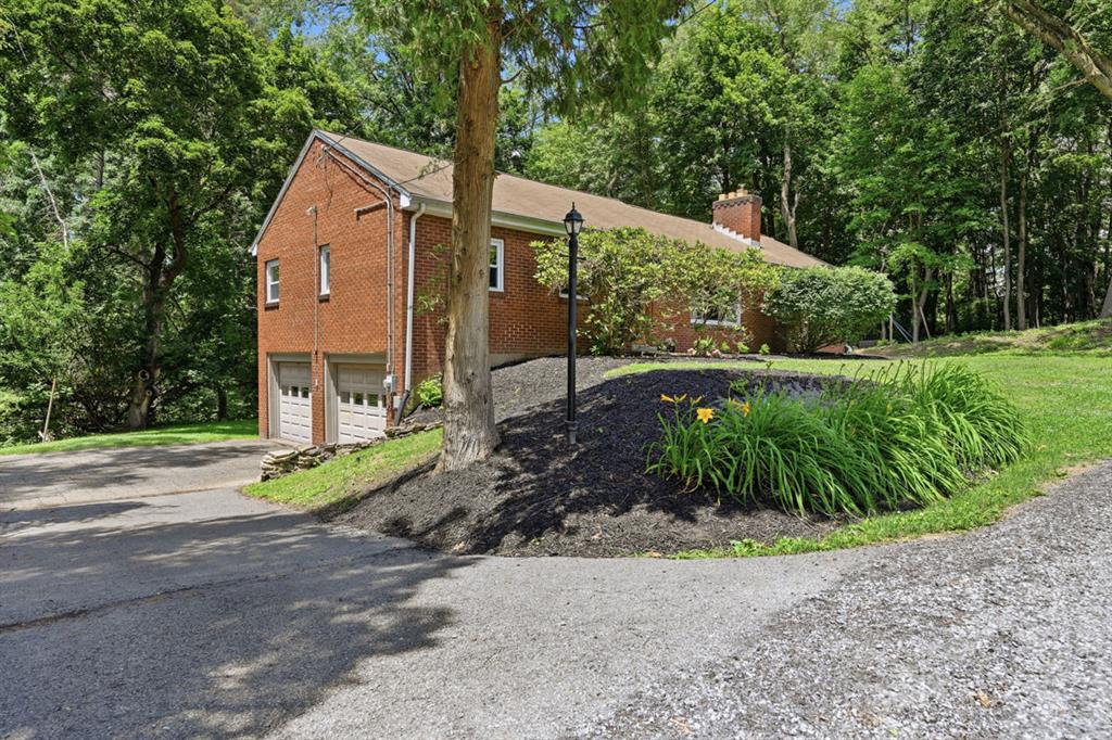 2515 McKinney Road Sewickley, PA 15143 - Photo 4 of 41 Gallery Image 4
