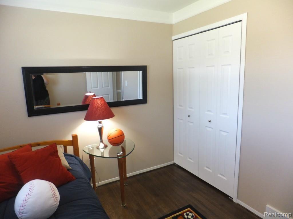 30232 Hayes Road Roseville, MI 48066 - Photo 39 of 88 2014-07-11 001 2014-07-11 005.jpg