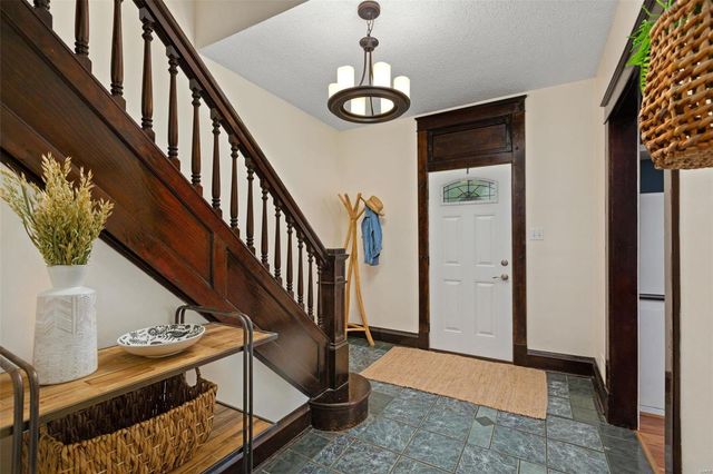 $311,000 | 3630 Manhattan Avenue, St. Louis, MO 63143