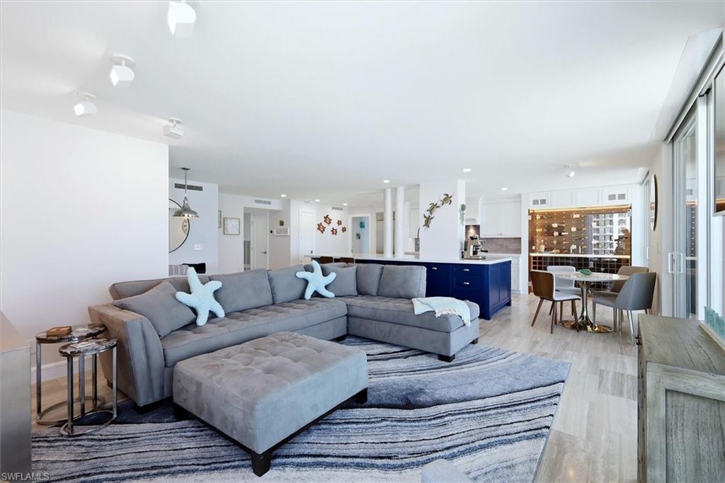 2425 Gulf Of Mexico Drive, Unit 6D Longboat Key, FL 34228 - Photo 22 of 50