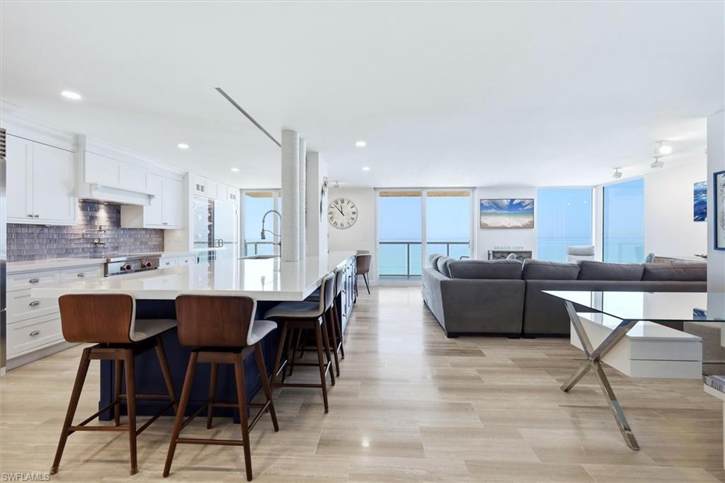 2425 Gulf Of Mexico Drive, Unit 6D Longboat Key, FL 34228 - Photo 10 of 50