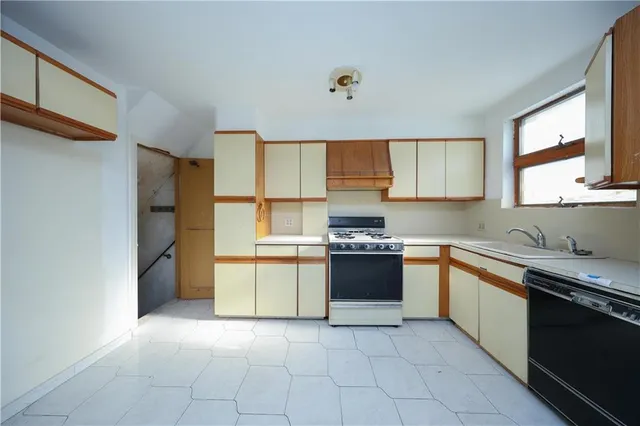 $899,000 | 1593 Independence Avenue | Bath Beach