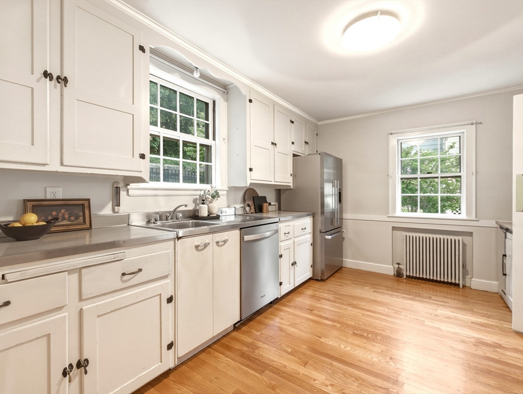 10 Radcliffe Road Belmont, MA 02478 - Photo 21 of 41