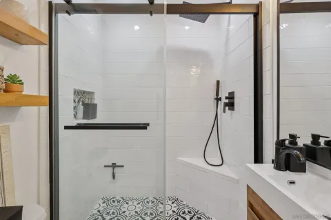 $1,178,900 | 1235 Parker Place, Unit 2B, San Diego, CA 92109