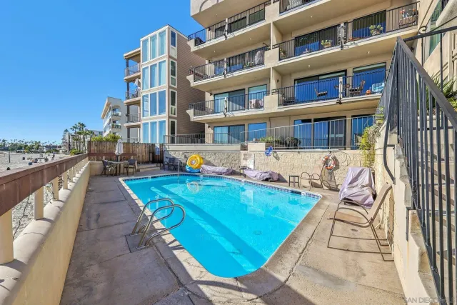 $1,199,900 | 1235 Parker Place, Unit 2B, San Diego, CA 92109