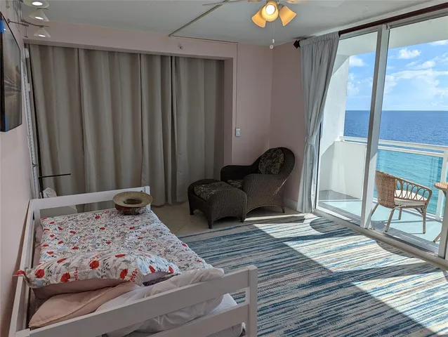 $3,750 | 3001 South Ocean Drive, Unit 1011, Hollywood, FL 33019