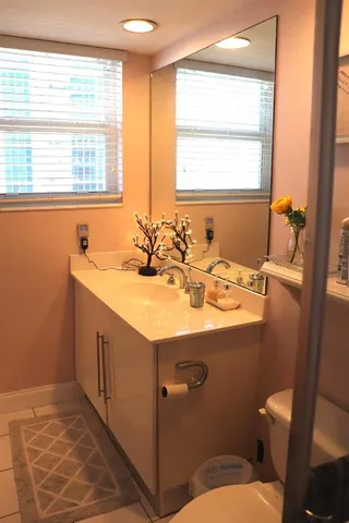 $3,750 | 3001 South Ocean Drive, Unit 1011, Hollywood, FL 33019