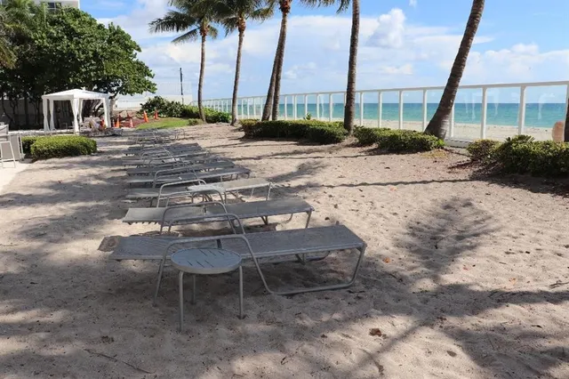 $3,750 | 3001 South Ocean Drive, Unit 1011, Hollywood, FL 33019