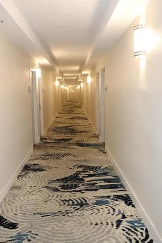 $3,750 | 3001 South Ocean Drive, Unit 1011, Hollywood, FL 33019