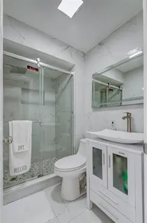 $2,900 | 702 John F. Kennedy Boulevard, Unit 2, Bayonne, NJ 07002