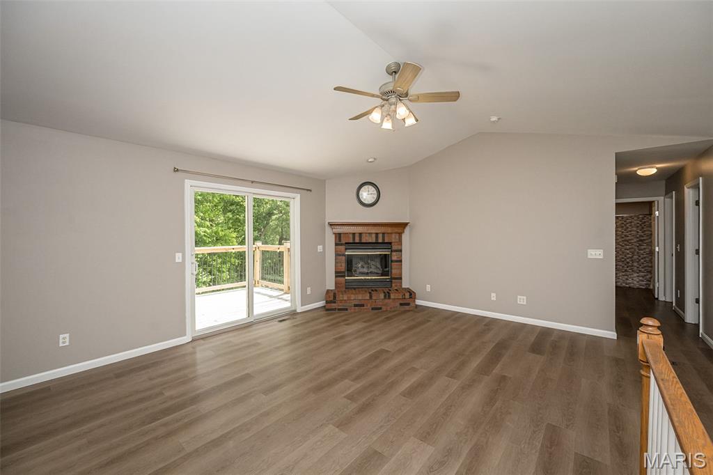 344 Fourbush Court Winfield, MO 63389 - Photo 11 of 56