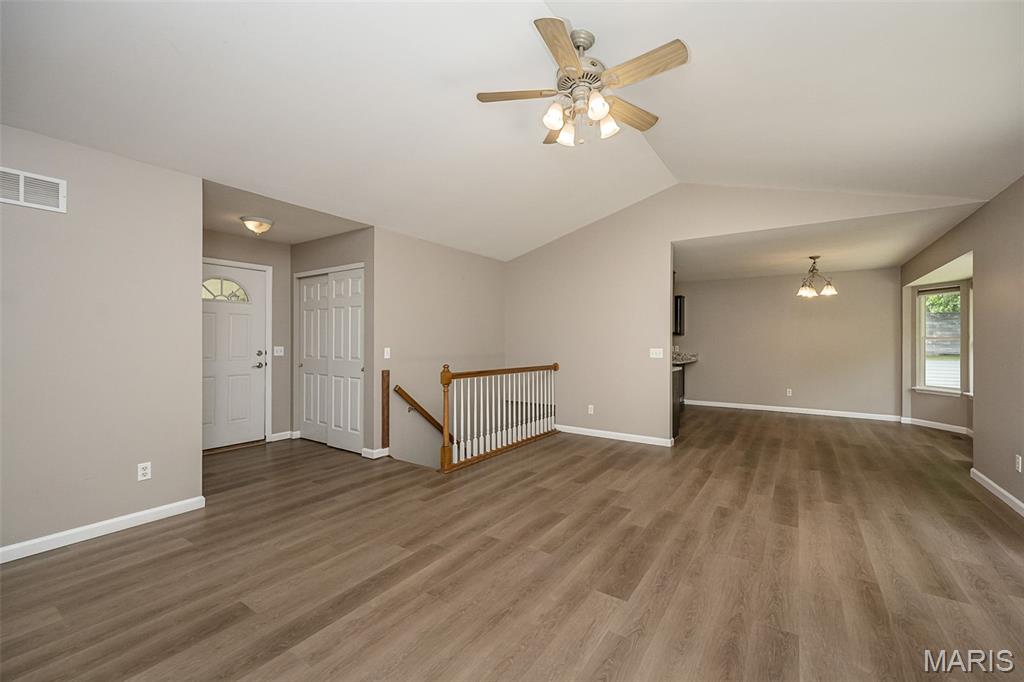 344 Fourbush Court Winfield, MO 63389 - Photo 12 of 56