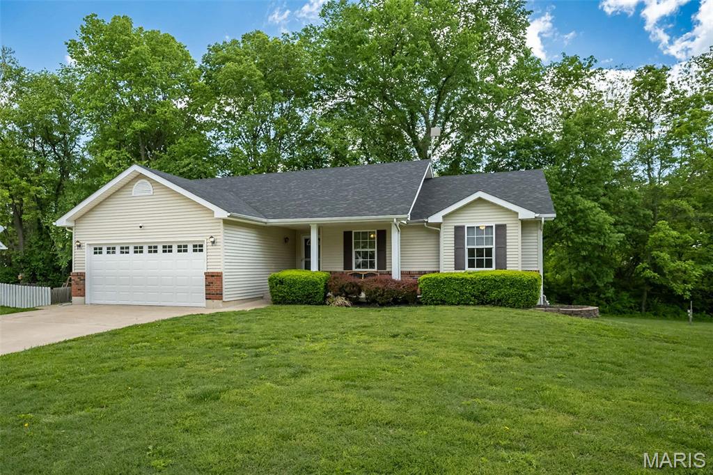 344 Fourbush Court Winfield, MO 63389 - Photo 2 of 56