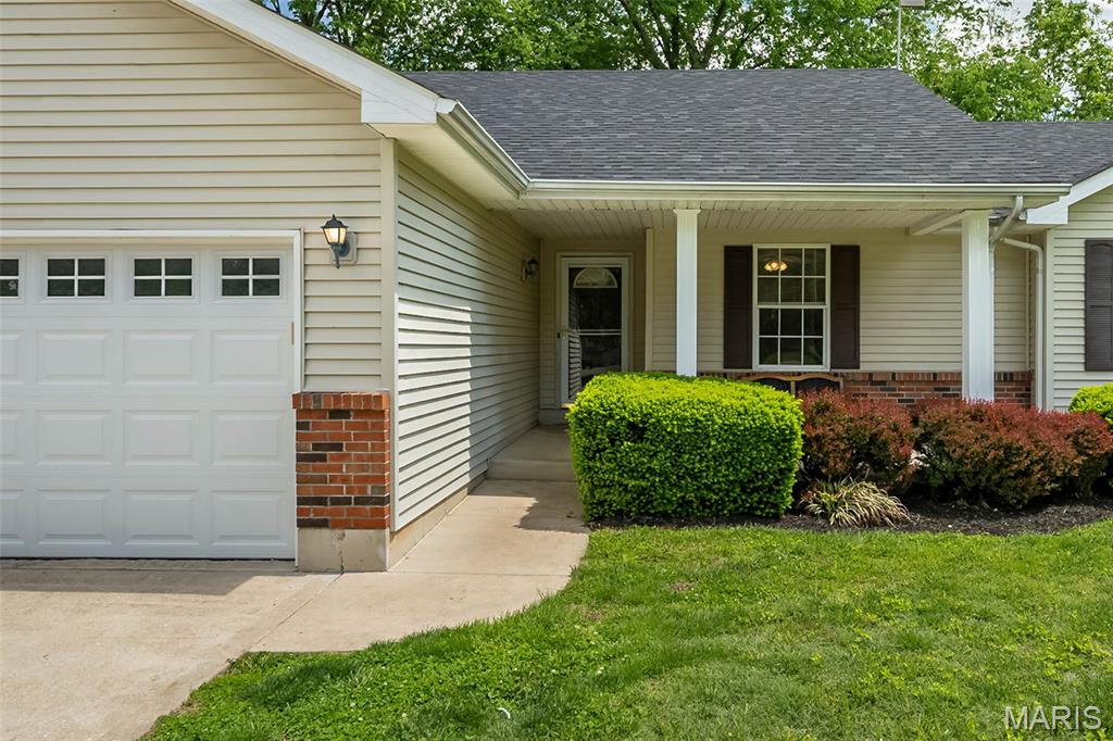 344 Fourbush Court Winfield, MO 63389 - Photo 5 of 56