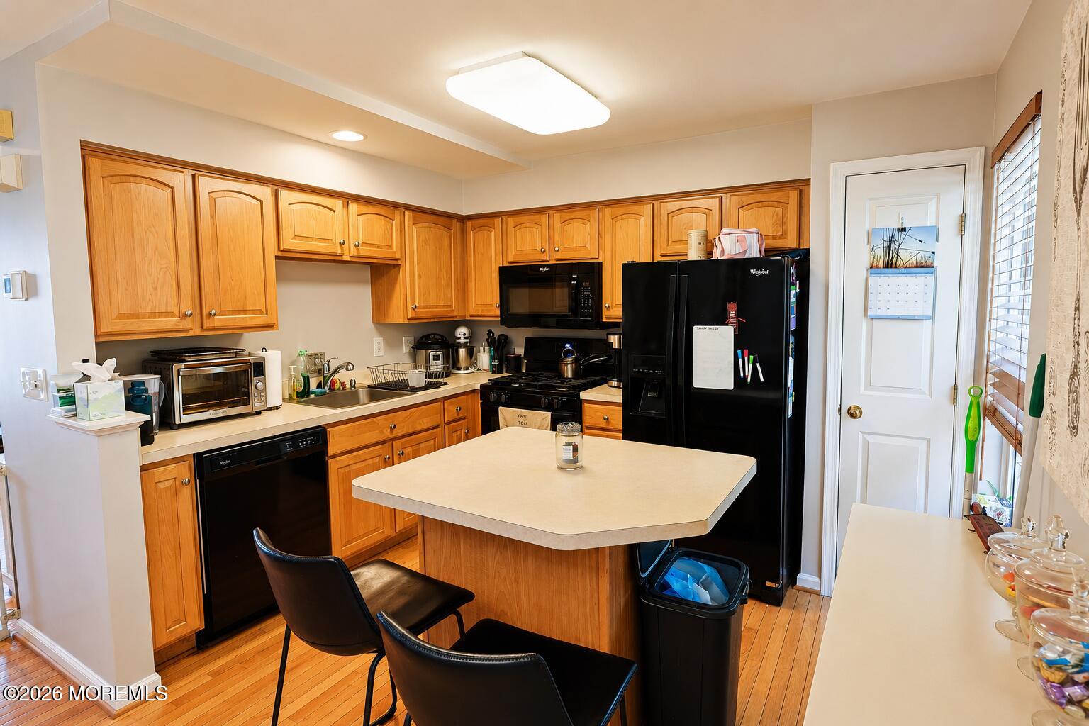 17 Abby Road Farmingdale, NJ 07727 - Photo 7 of 15 09