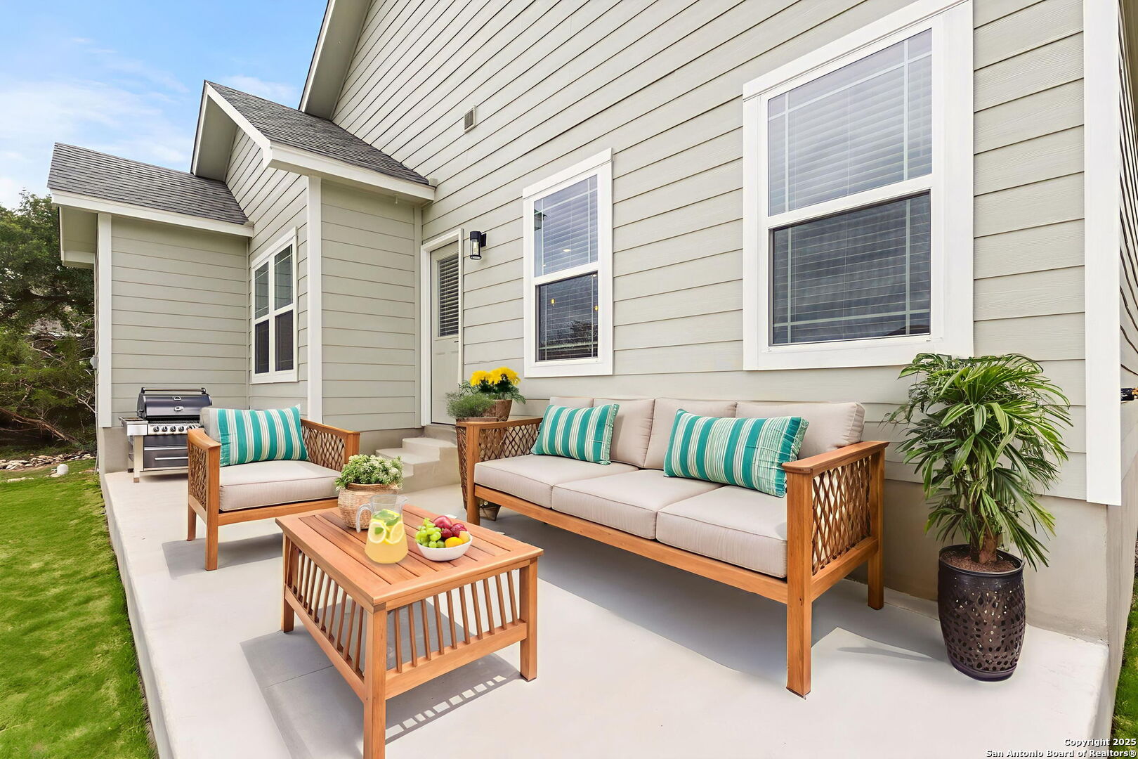 952 Rimrock Cove Spring Branch, TX 78070 - Photo 27 of 39 a building outdoor space with patio furniture