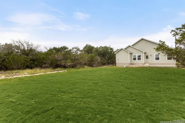 $339,900 | 952 Rimrock Cove, Spring Branch, TX 78070