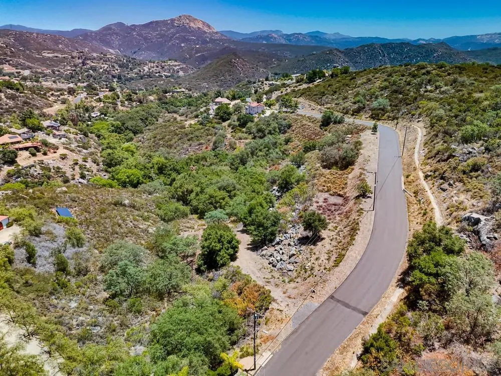Via Viejas Oeste Alpine, CA 91901 - Photo 14 of 27